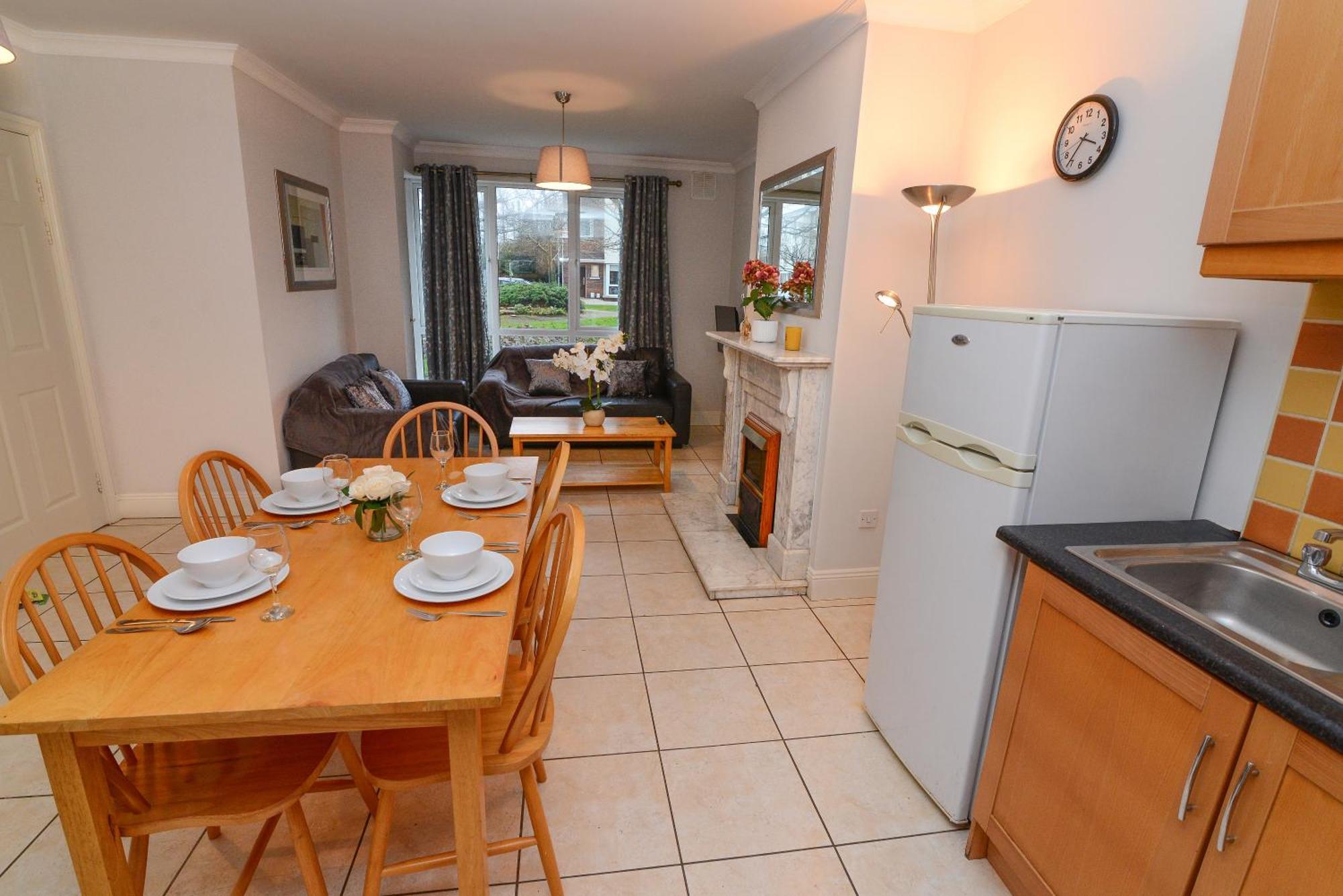 Gort Na Coiribe Holiday Village Galway Extérieur photo