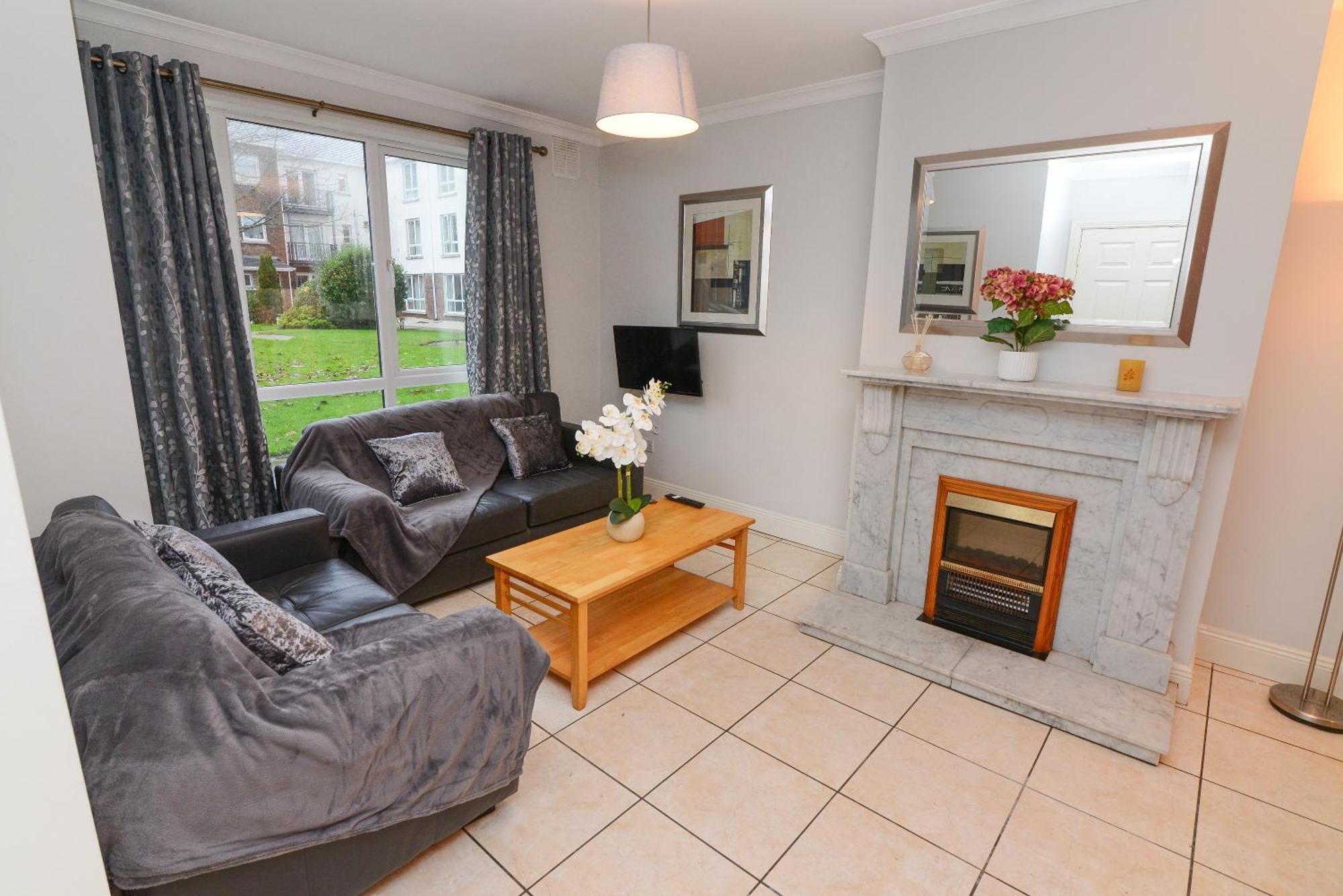 Gort Na Coiribe Holiday Village Galway Extérieur photo
